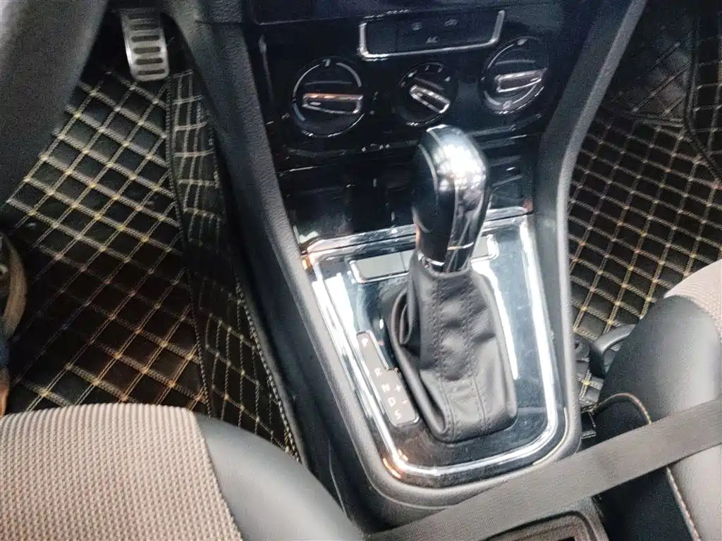 Volkswagen C-Trek 2017 — фото 10