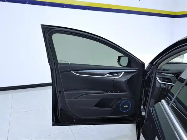 Cadillac XTS 2018