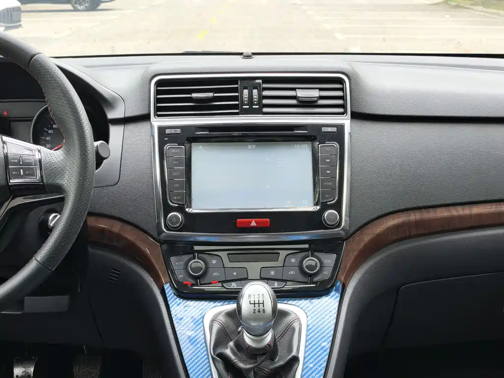 Haval H6 2015 — фото 11