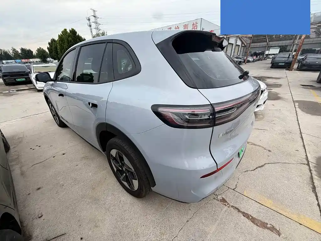 Geely Galaxy E5 2025 — фото 10