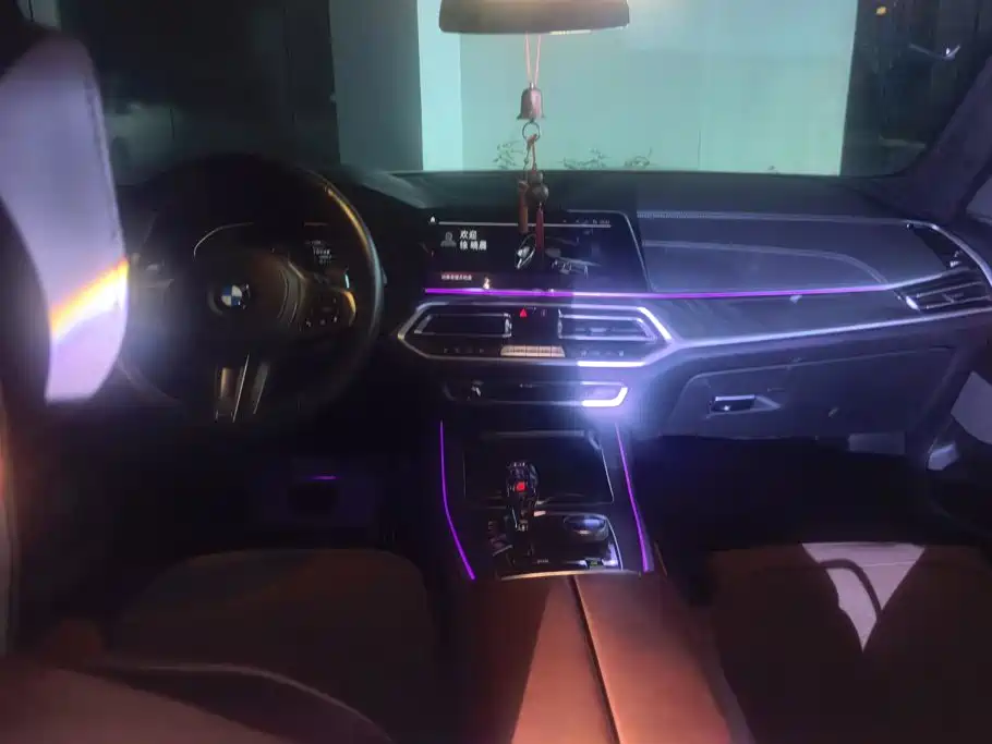 BMW X7 2021 — фото 12