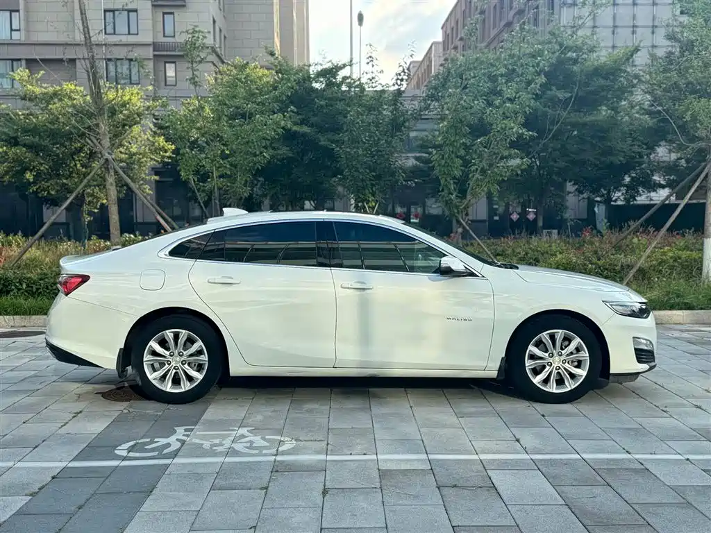 Chevrolet Malibu XL 2020 — фото 2