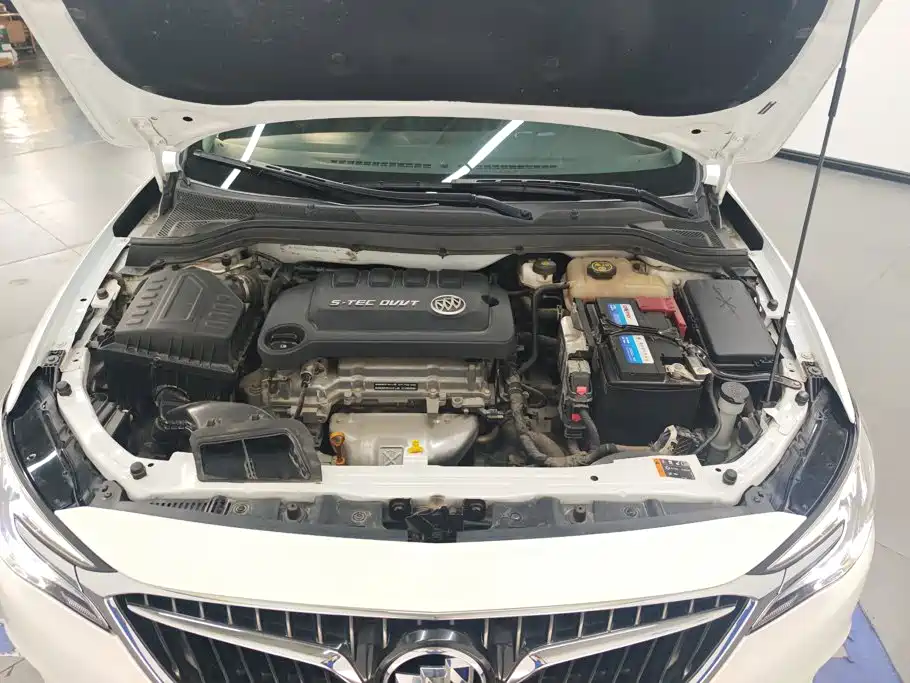 Buick Excelle GT 2022 — фото 10