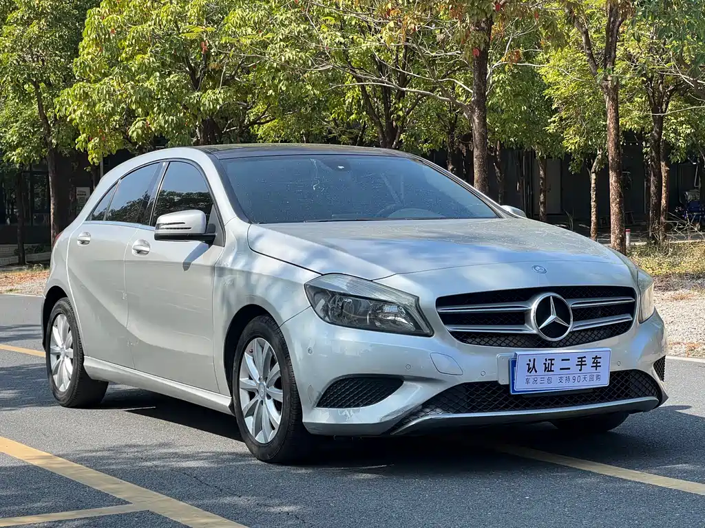 Mercedes-Benz A-Class 2014 — фото 3