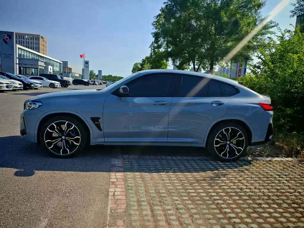 BMW X4 M 2025 — фото 6