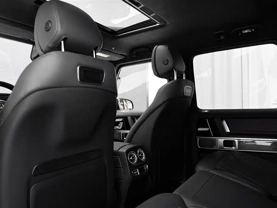 Mercedes-Benz G-Class 2025 — фото 11