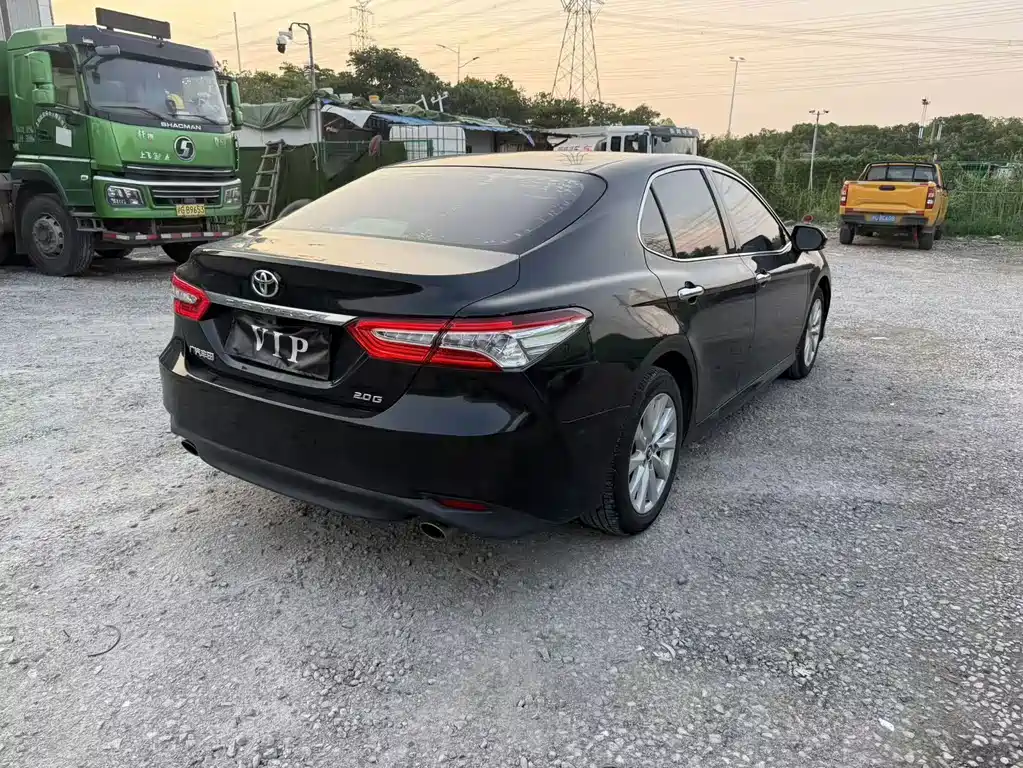 Toyota Camry 2020 — фото 9