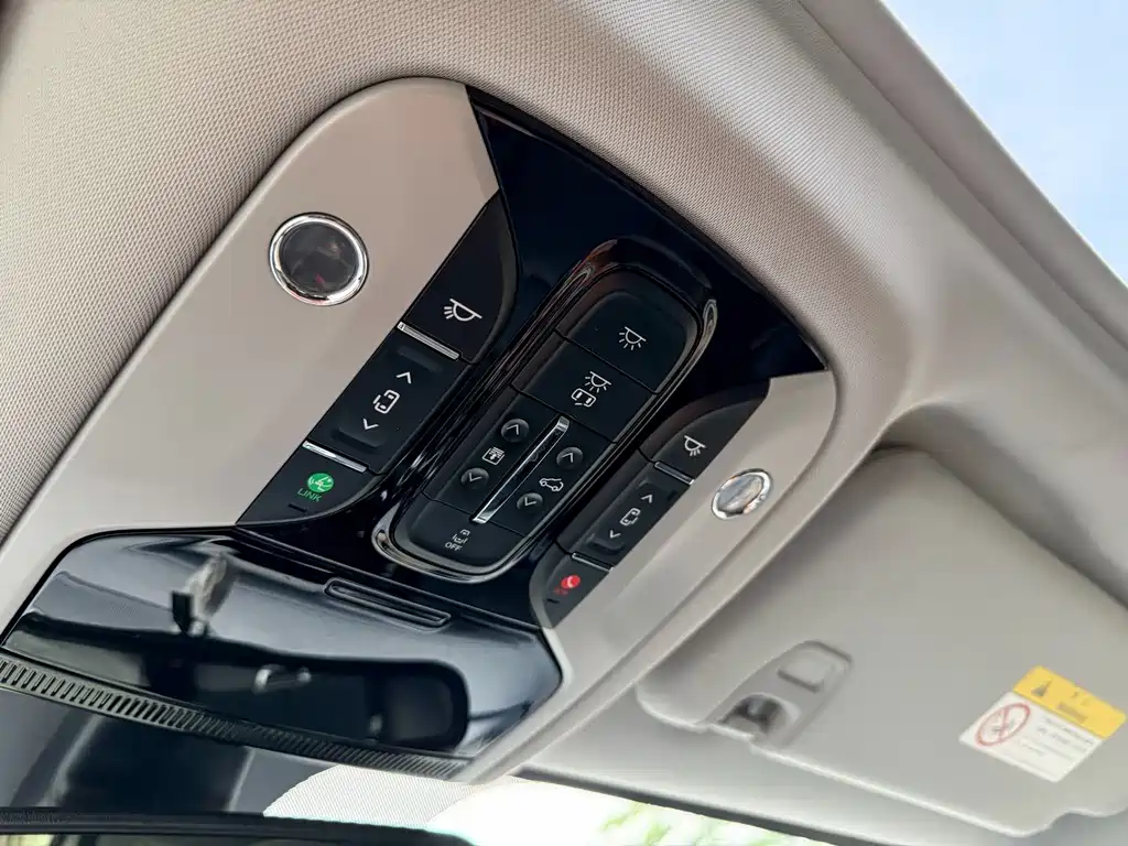 GAC Trumpchi M8 2021 — фото 13