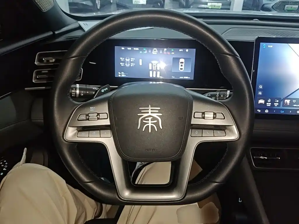 BYD Qin L 2025 — фото 11
