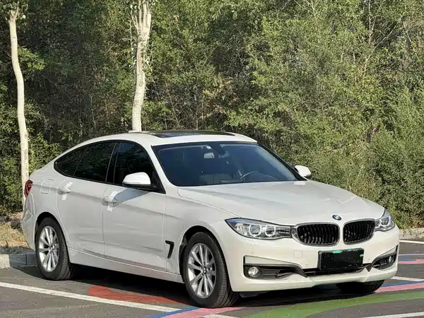 BMW 3 Series GT 2016
