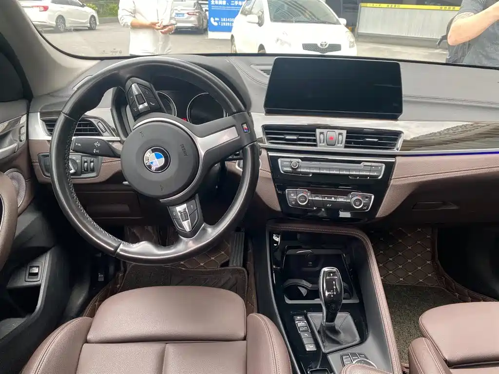 BMW X1 2021 — фото 6