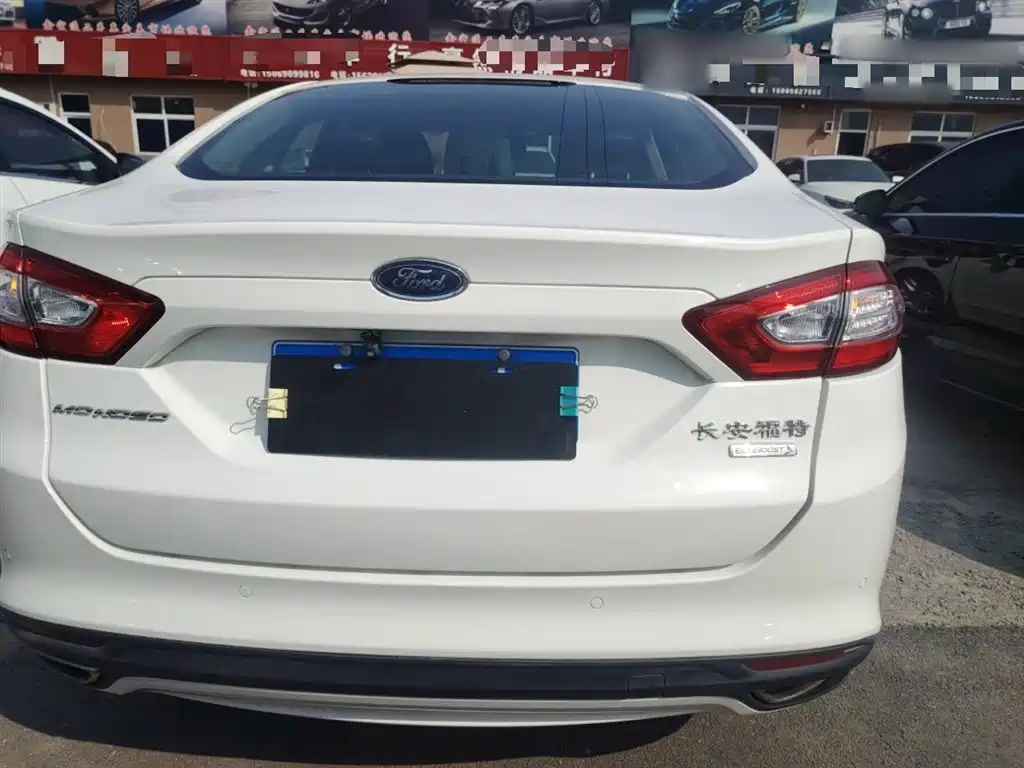Ford Mondeo 2015 — фото 6