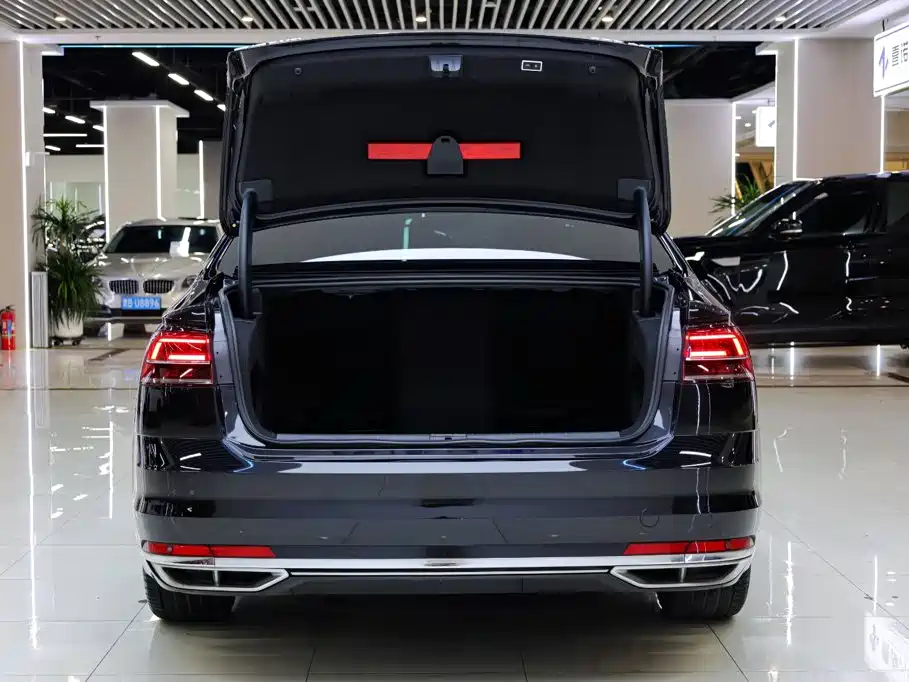 Volkswagen Phideon 2019 — фото 36