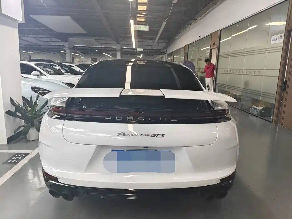 Porsche Panamera 2015 — фото 27