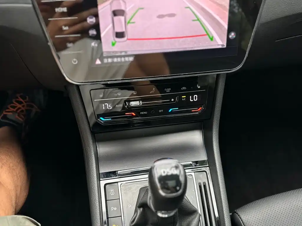 Skoda Speedy 2023 — фото 12