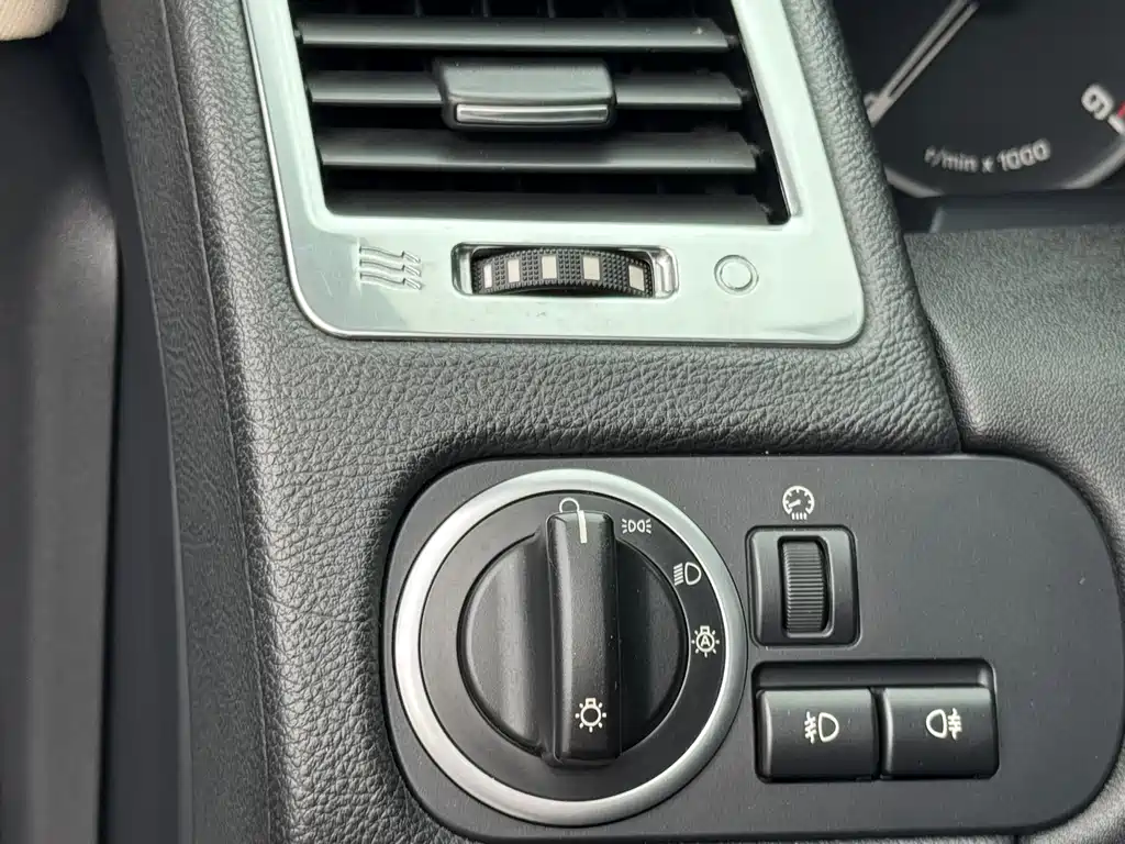Land Rover Sport 2012 — фото 11