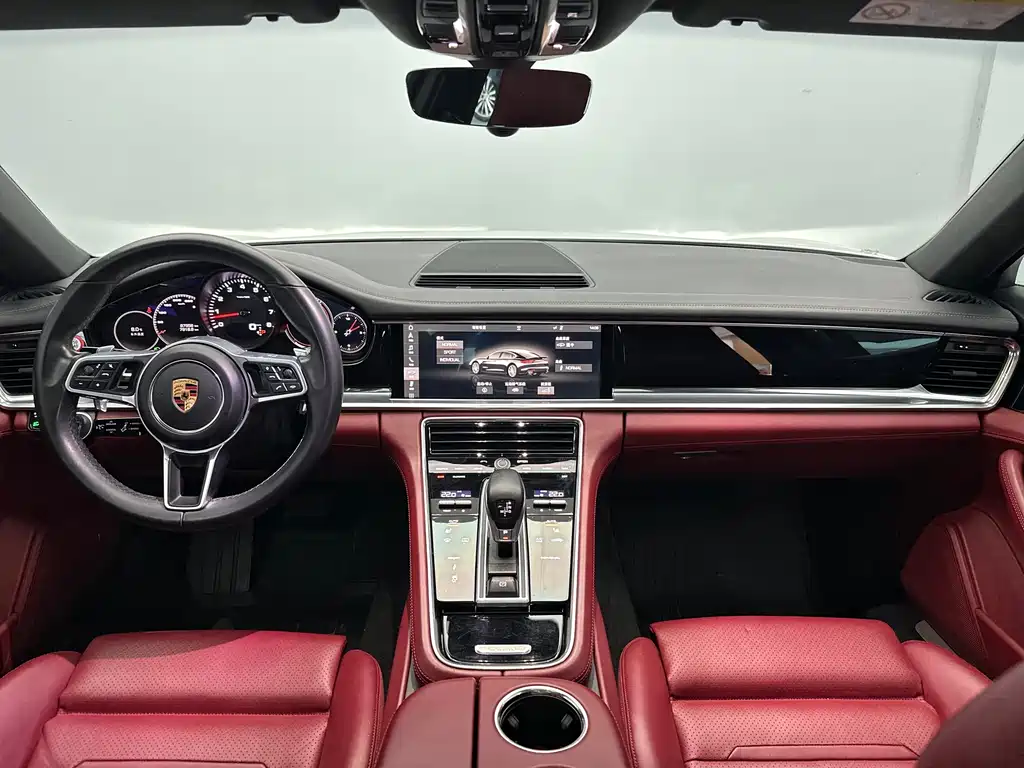 Porsche Panamera 2018 — фото 40