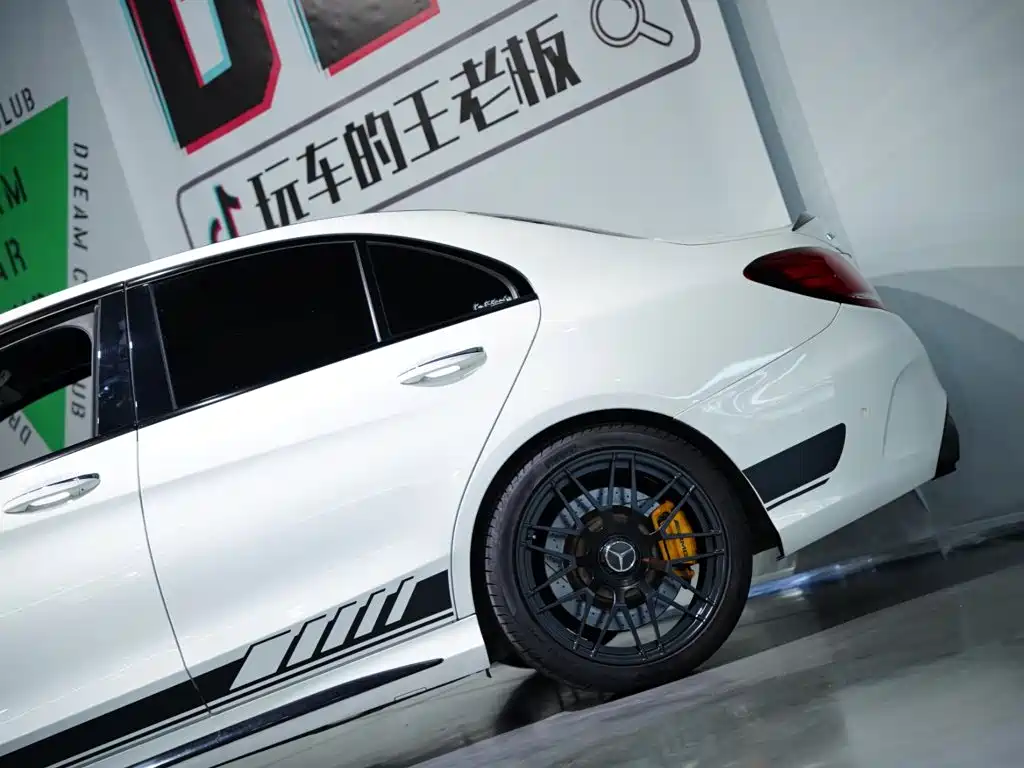 Mercedes-Benz C-Class AMG 2020 — фото 55