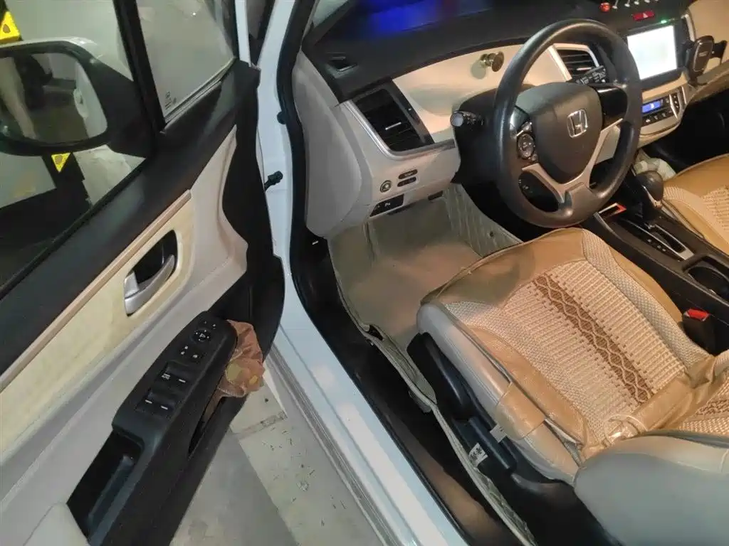Honda Jade 2014 — фото 14