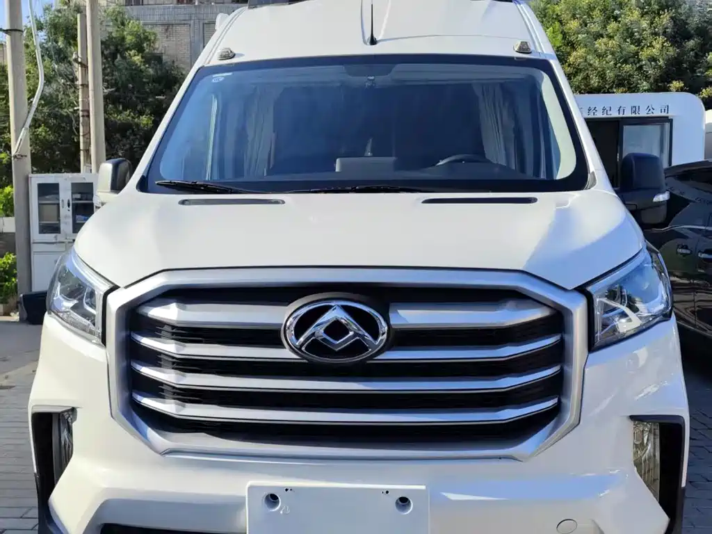 Maxus V90 RV 2025 — фото 25