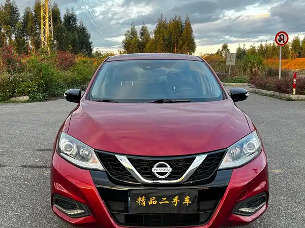 Nissan Tiida 2021