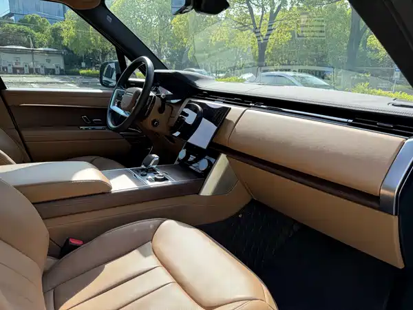 Land Rover Range Rover 2023