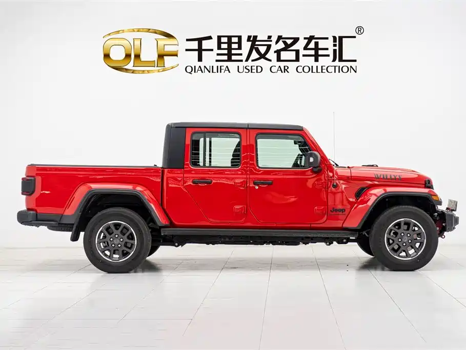 Jeep Gladiator 2023 — фото 8