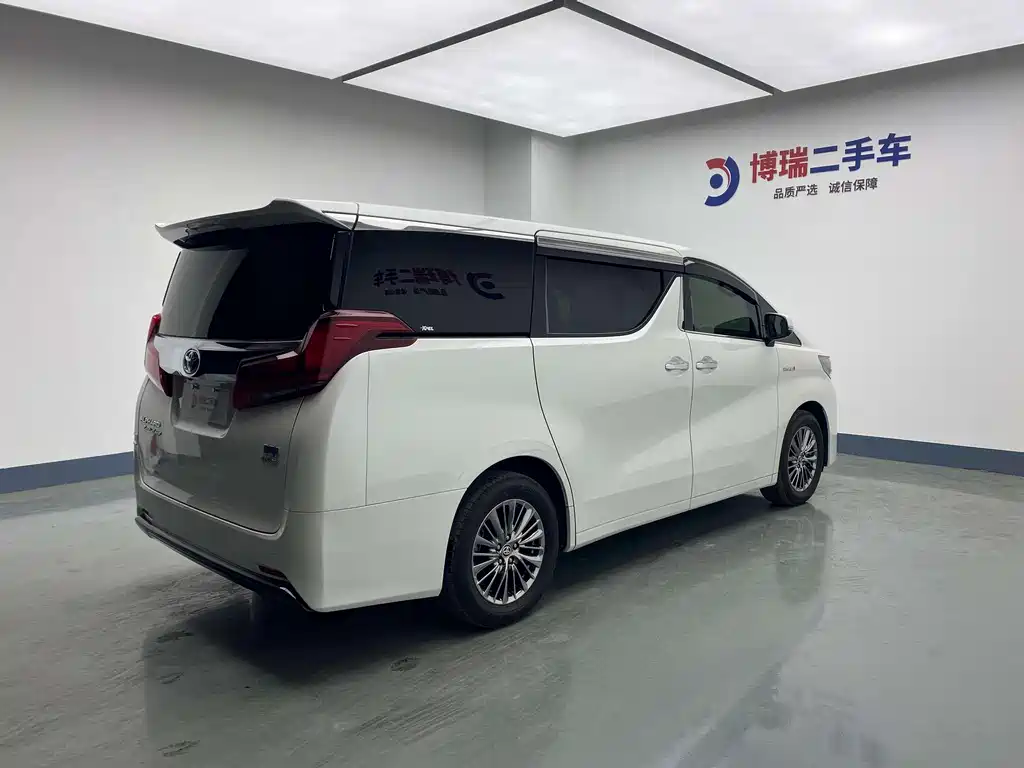 Toyota Alphard 2019 — фото 7