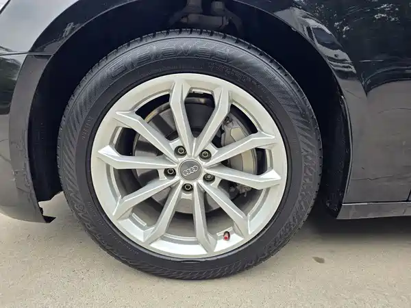 Audi A6L 2021