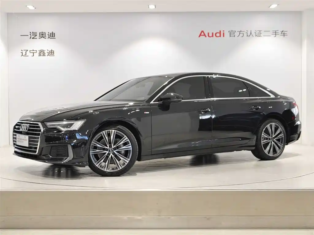 Audi A6L 2022 — фото 1