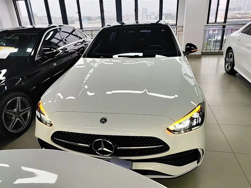 Mercedes-Benz C-Class 2022 — фото 3