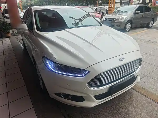 Ford Mondeo 2013