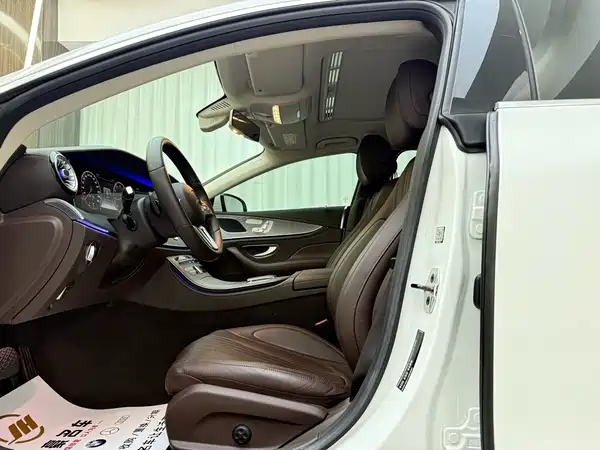 Mercedes-Benz CLS 2020
