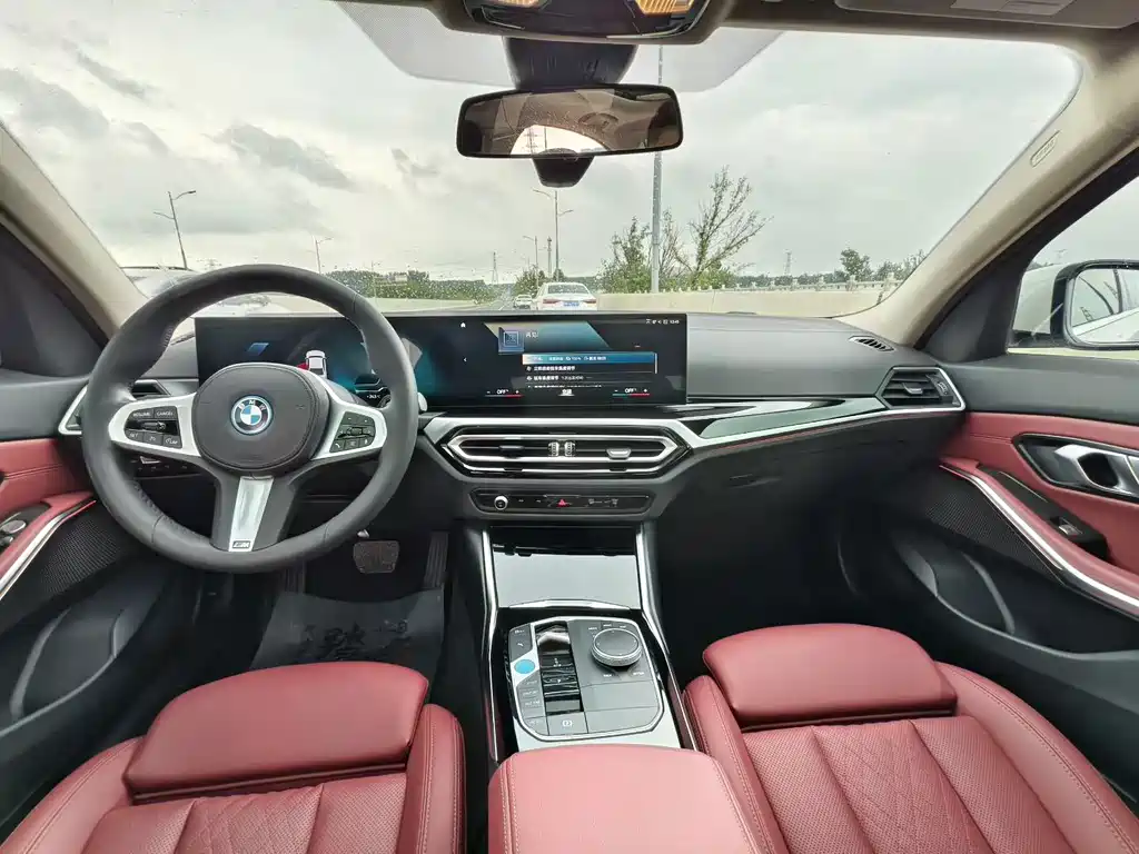 BMW i3 2023 — фото 5