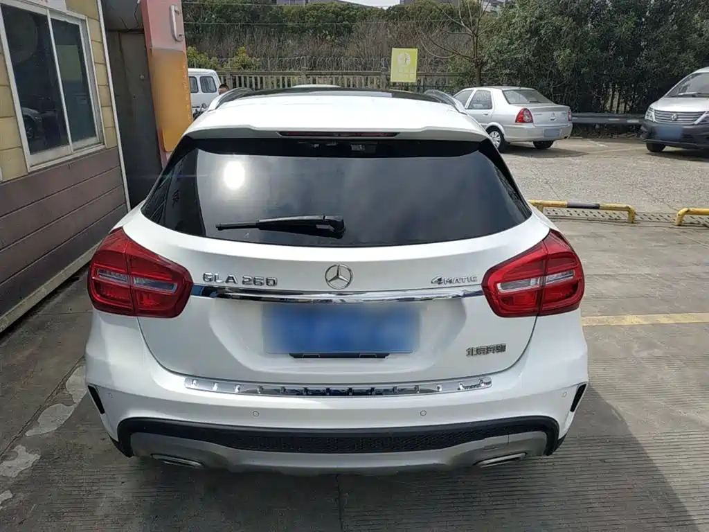 Mercedes-Benz GLA 2015 — фото 6