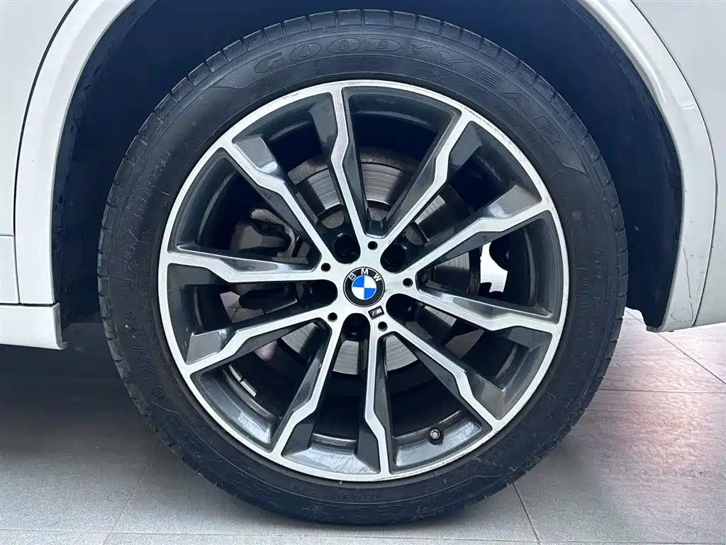 BMW X3 2021 — фото 18