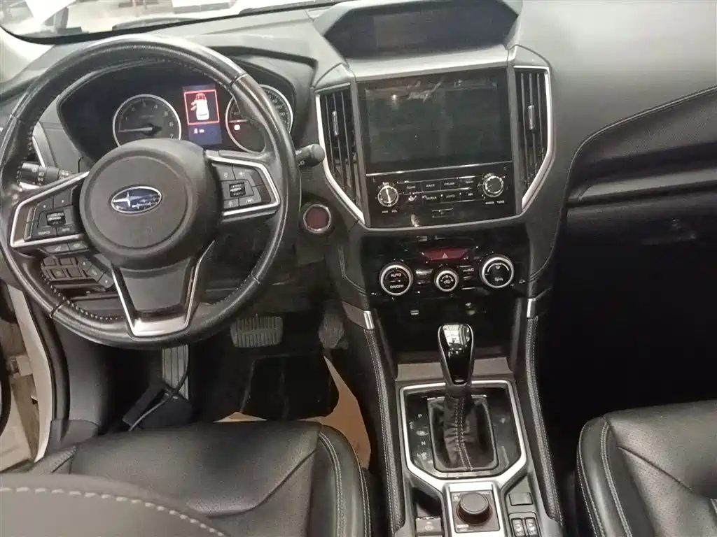 Subaru Forester 2019 — фото 6