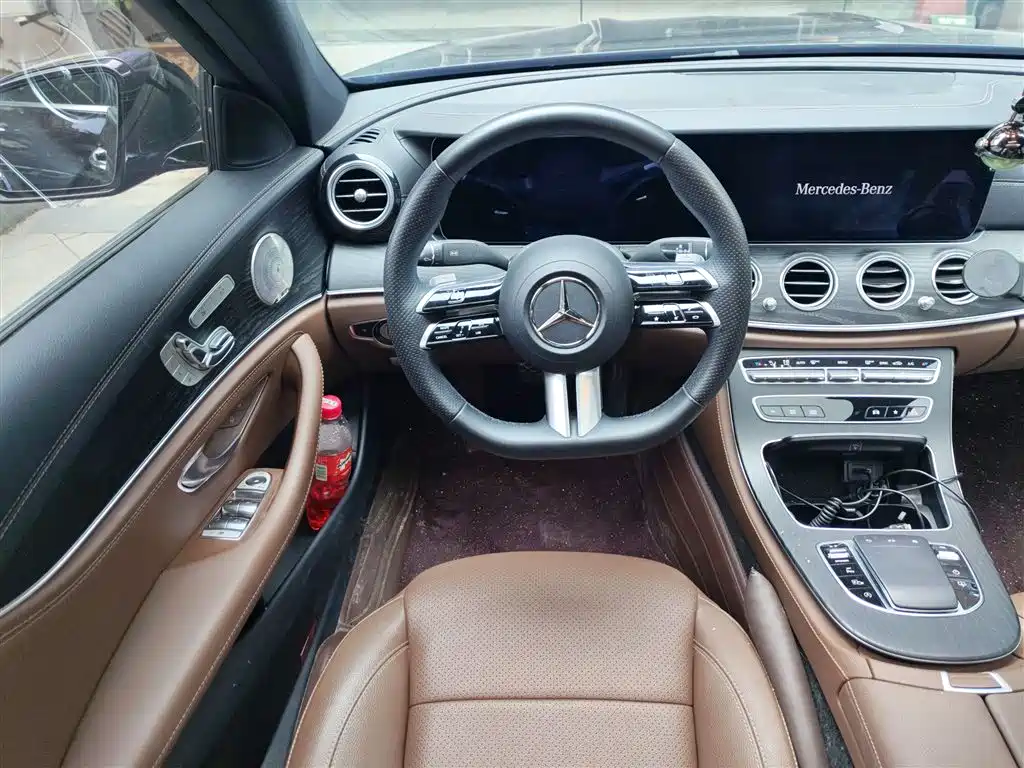 Mercedes-Benz E-Class 2023 — фото 3