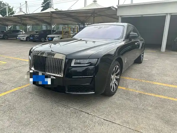 Rolls-Royce Ghost 2023