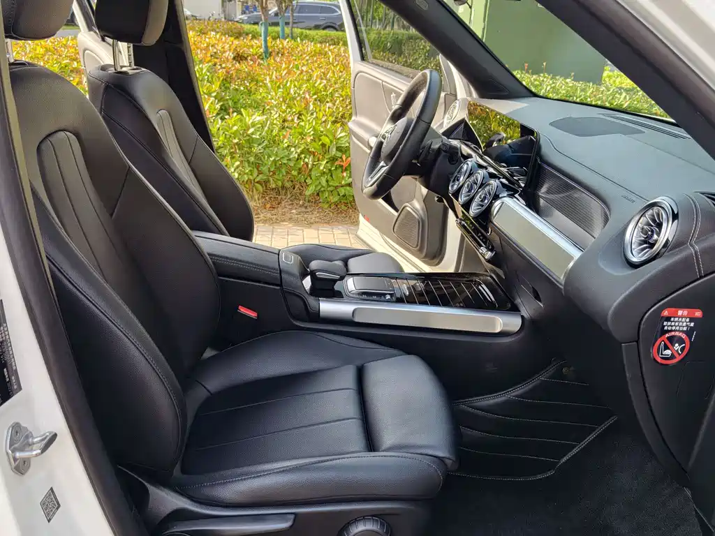 Mercedes-Benz GLB 2022 — фото 12