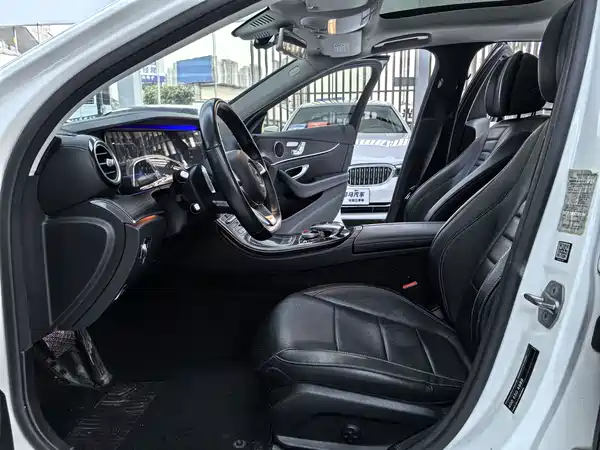 Mercedes-Benz E-Class 2018