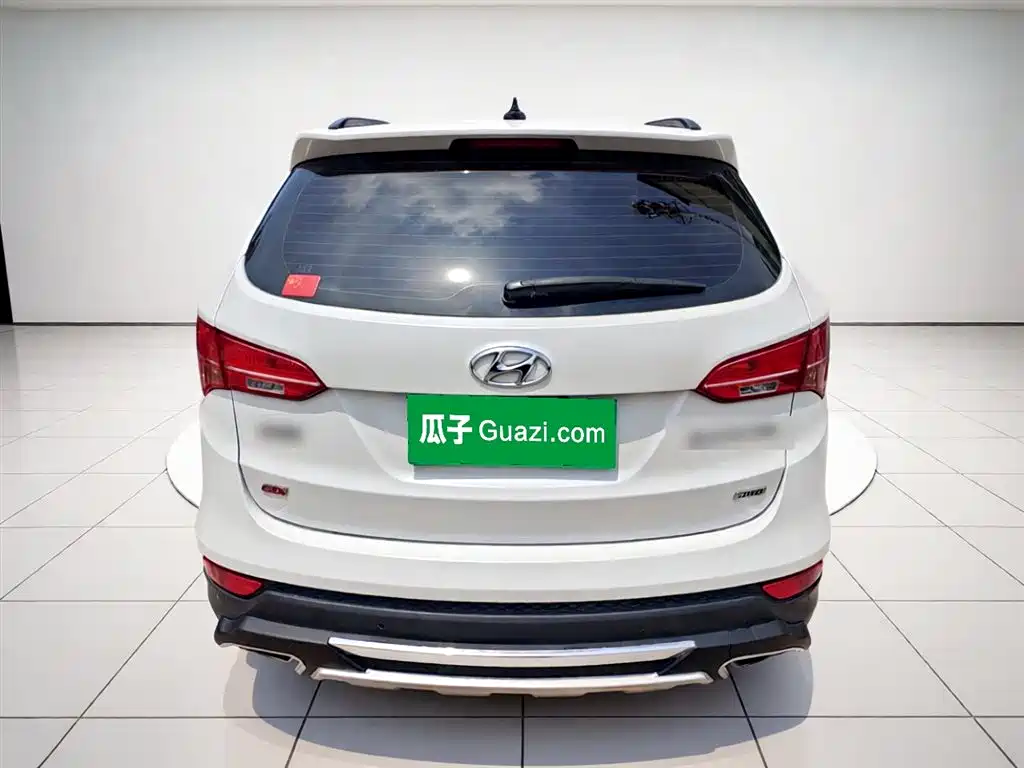 Hyundai Santa Fe 2015 — фото 5