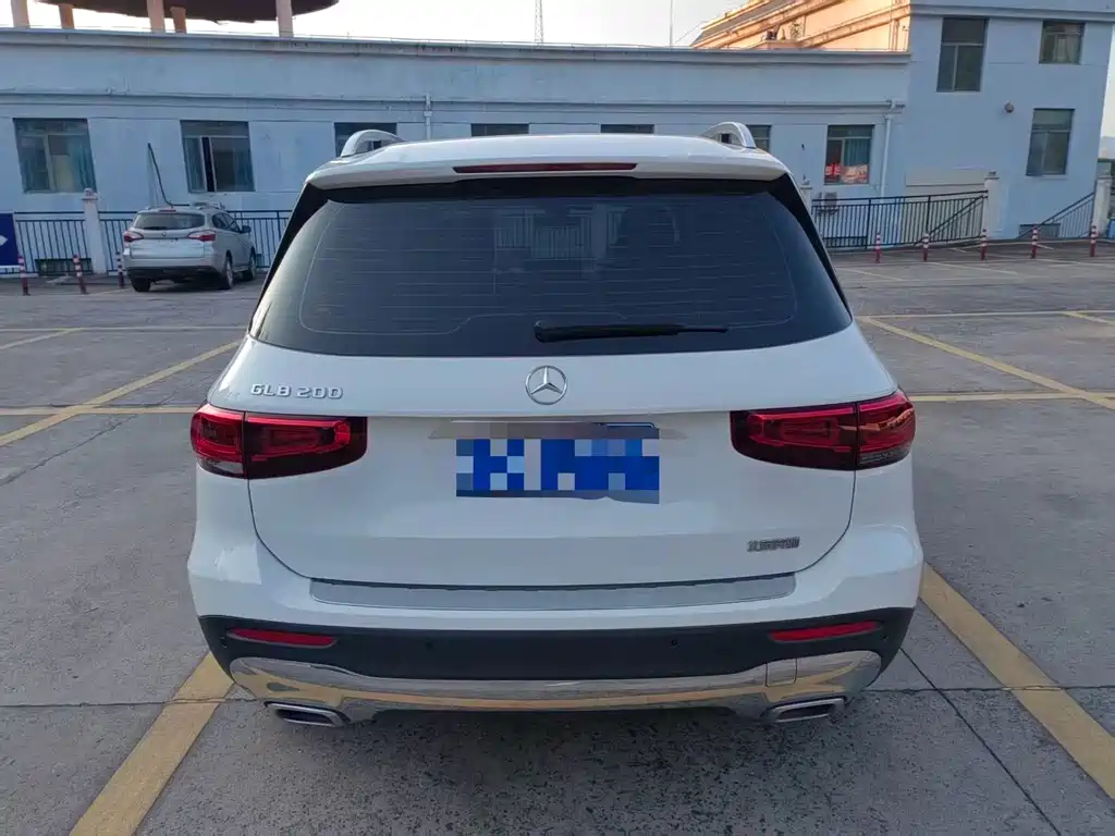 Mercedes-Benz GLB 2021