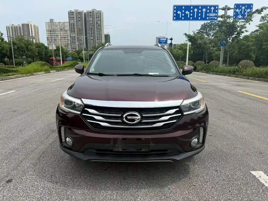 GAC Trumpchi GS4 2016 — фото 2
