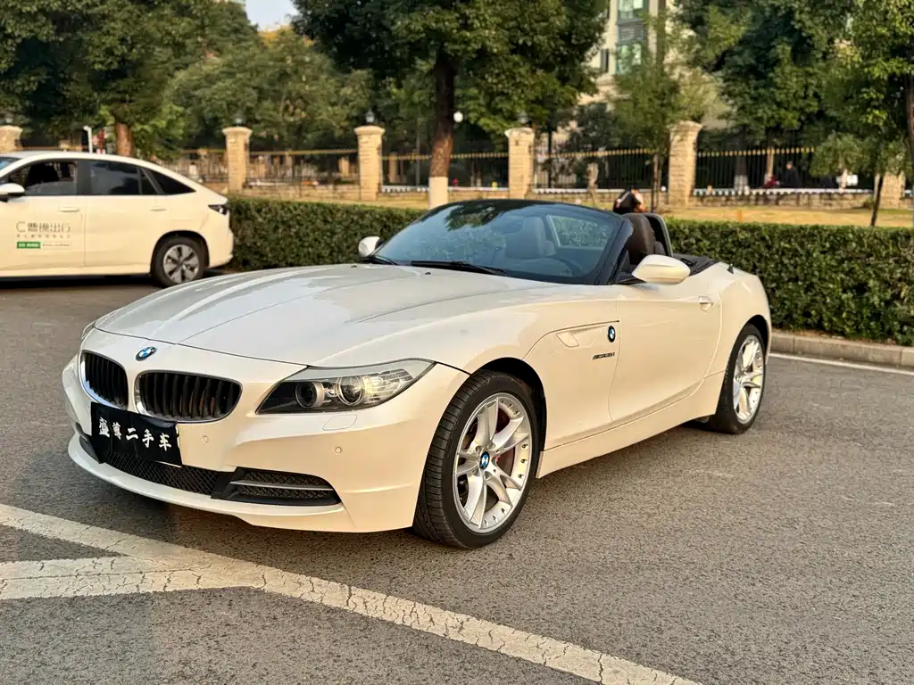 BMW Z4 2013 — фото 13