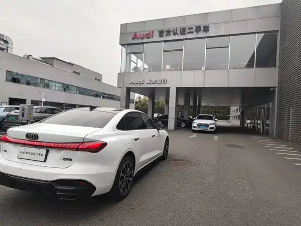 Audi A5L 2025