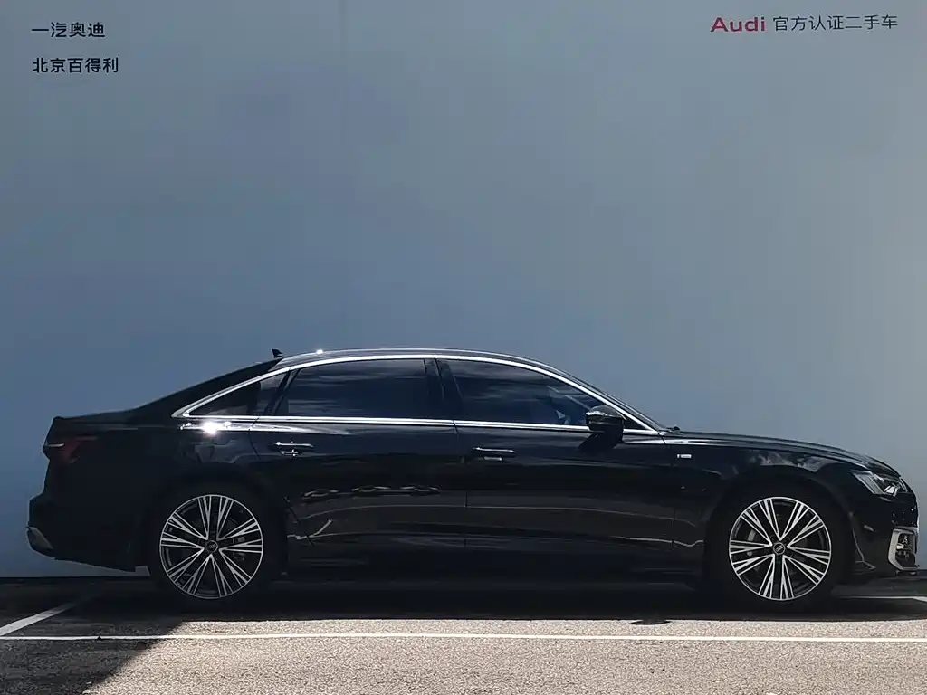 Audi A6L 2024 — фото 15