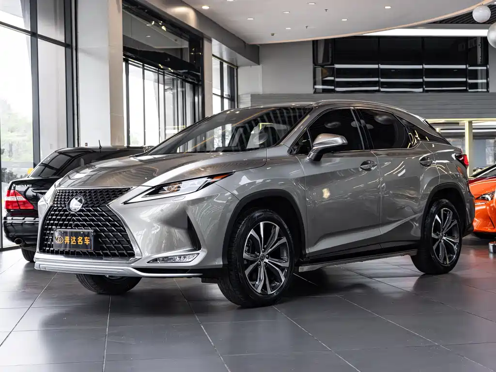 Lexus RX 2022