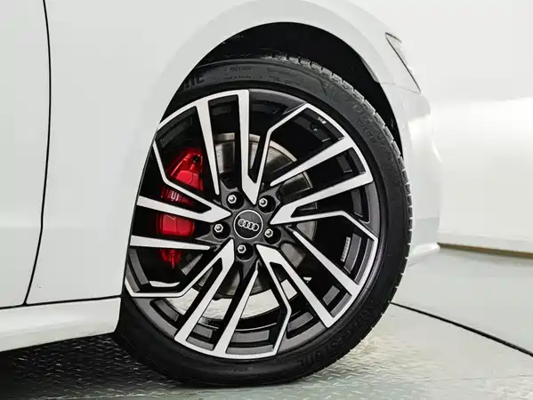 Audi A7 2024