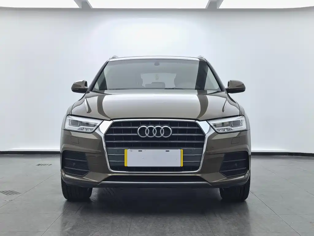 Audi Q3 2018 — фото 2